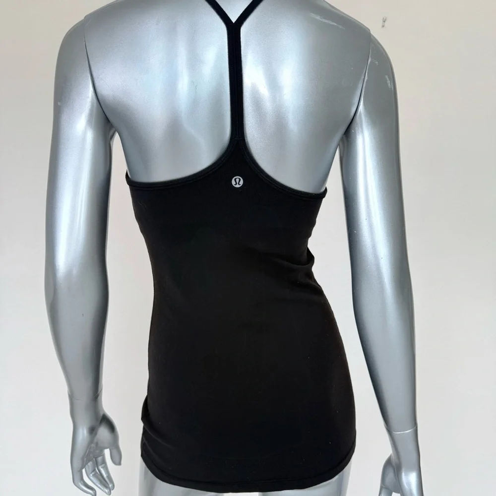 Lululemon Athletica women black tank top size 4 US